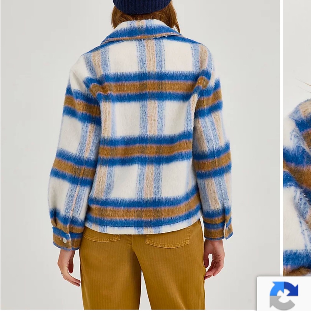 Cropped Wool Jacket - Picture 2 of 4